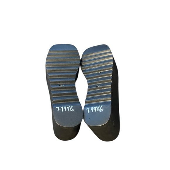 Current Mood “Fight my Demon Devil Horn Slides” Faux Fur Platform Slides Size 9 - Picture 6 of 7